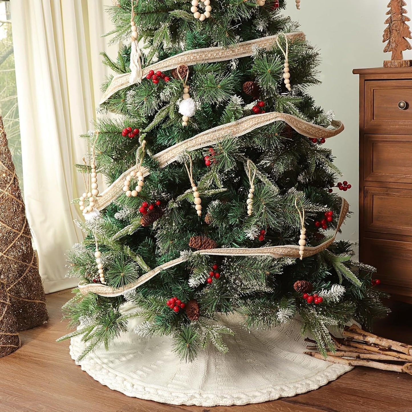 Knitted Tree Skirt